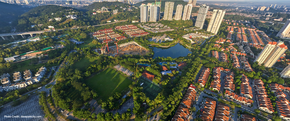 マレーシア・クアラルンプール 都市公園の人造湖